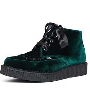 T.U.K. Pointed Creeper